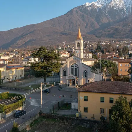 Square Of Apartamento