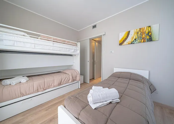 Square Of Apartman Colico